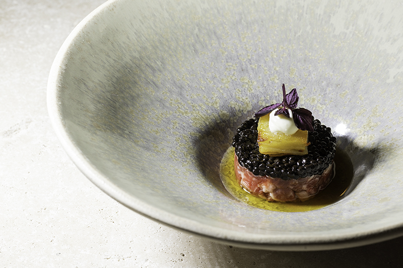 Wij verzorgen Food Fotografie en Food Styling van A tot Z. Specialist in fotograferen van voedsel en producten voor o.a. menukaart, website en drukwerk.